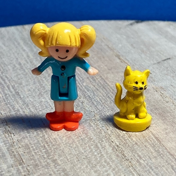 Vintage 1990s Rare Pretty Pixies Compacts - Picture 3 of 13